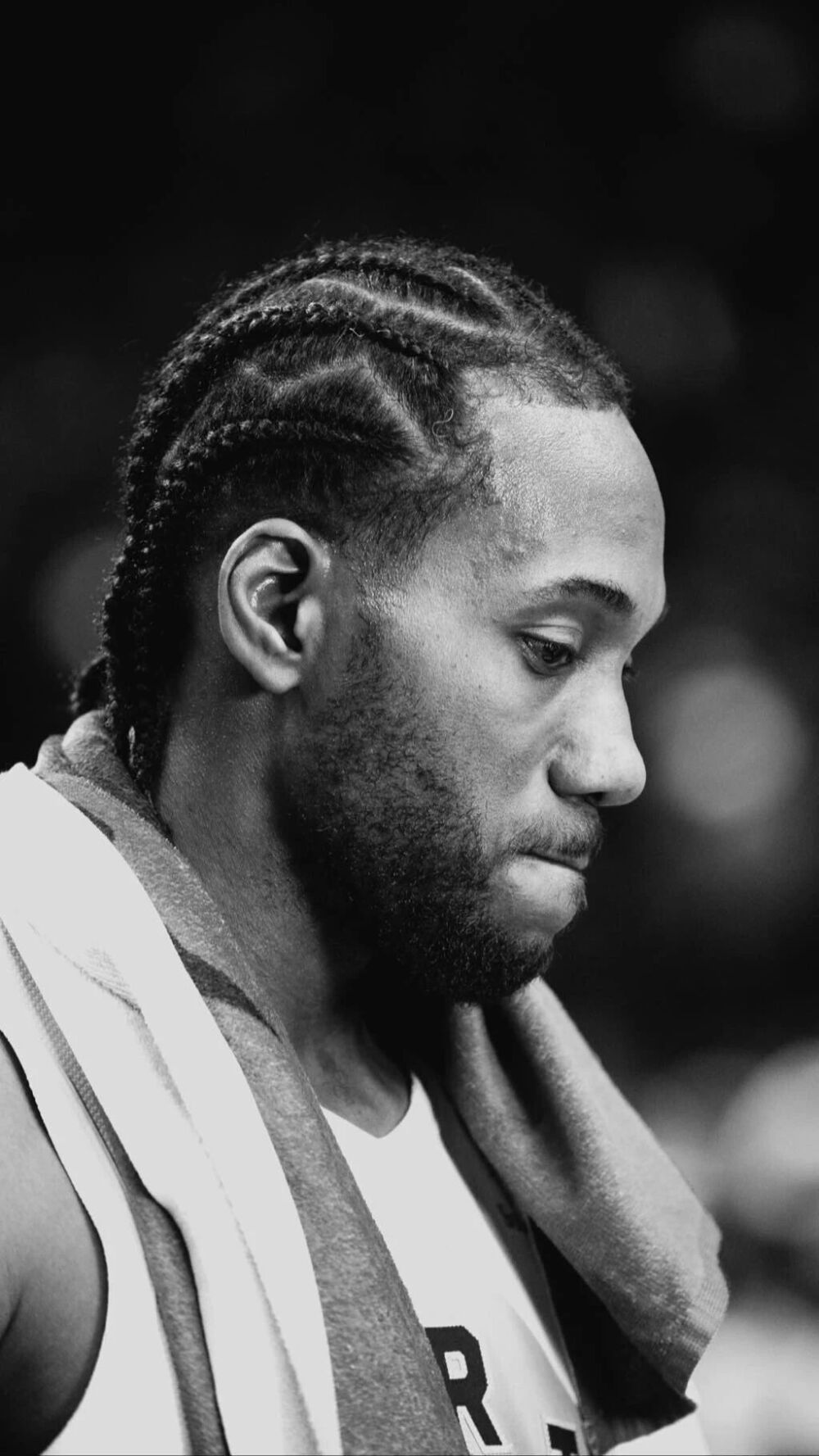 辽宁男篮王哲林关键得分带队胜（王哲林关键时刻发力助辽宁男篮取胜）