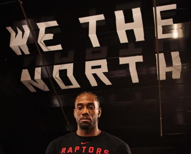 镜报：曼联1月无法召回霍伊伦，那不勒斯有欧冠资格就能买断（镜报：曼联冬窗不能召回霍伊伦，那不勒斯若获欧冠席位可执行买断）