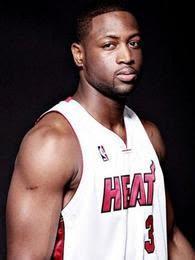 记者：齐尔克泽向曼联申请转会，罗马报价三千万欧先租后买（记者：齐尔克泽已申请转投曼联，罗马报价3000万欧先租后买）