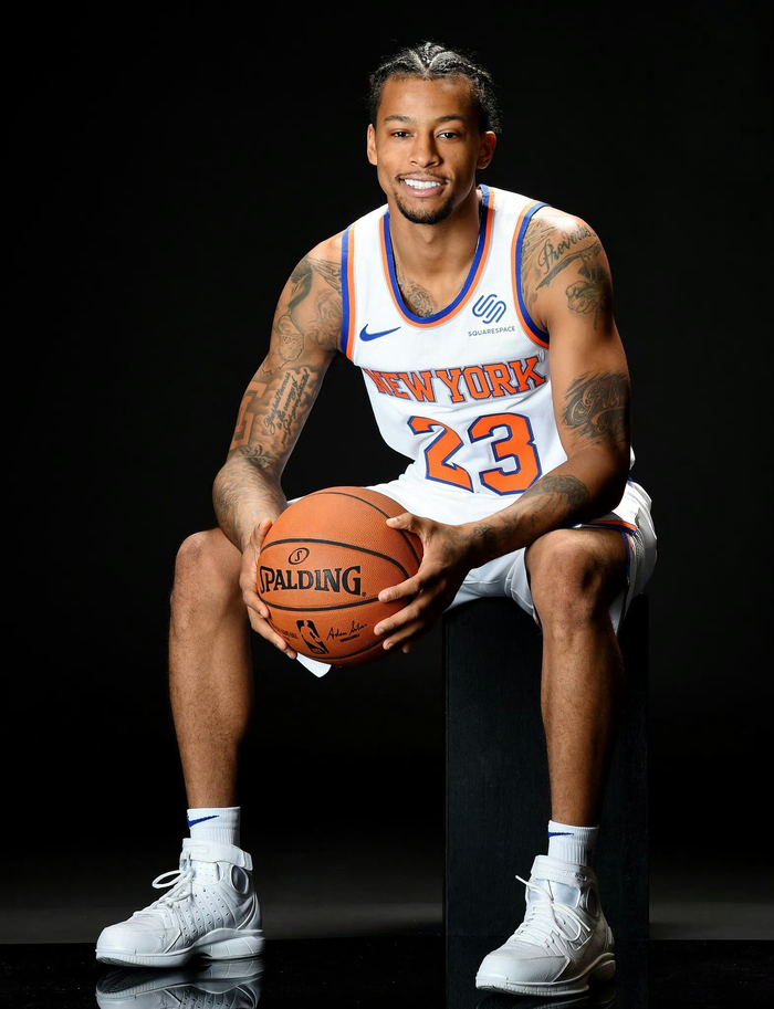 欧冠惊现篮球比分！巴黎热刺8球对攻创纪录，维蒂尼亚戴帽背后藏着的惊天秘密（欧冠打成篮球局！巴黎与热刺8球互轰创纪录，维蒂尼亚戴帽背后暗藏惊天内幕）