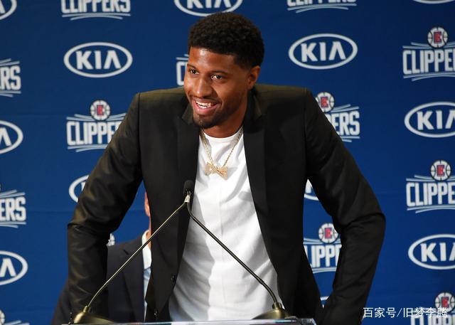 CBA球员最佳阵容提名：前三竞争激烈,（CBA最佳阵容提名出炉：前三席位竞争白热化）