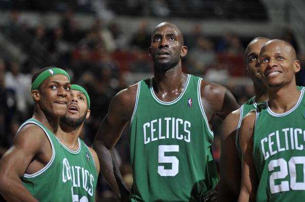 记者：李国旭参加国足主帅选聘不是秘密，一个多月前就在准备（记者称李国旭参与国足主帅竞聘非秘密，早在一个多月前已开始准备）